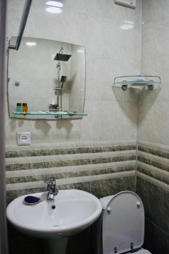 Bany a Avlabar Home