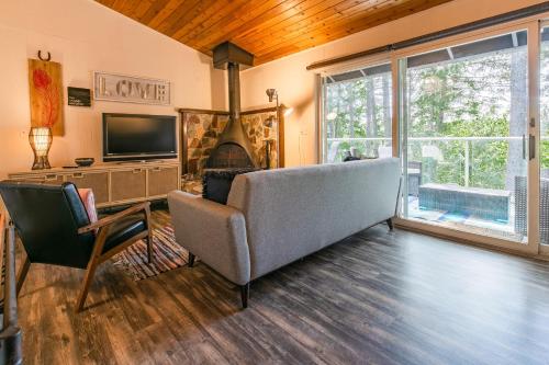 Bay Point Hillside 15B – Photos 2