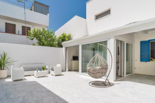 Gallery image of Lido Marini Seahouses in Lido Marini