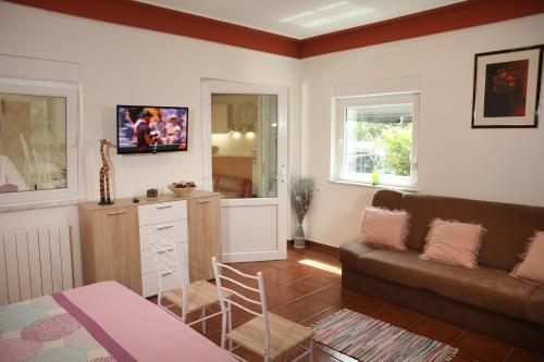 Apartments Bartol