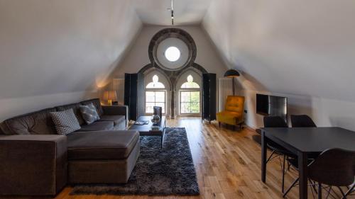 Linton Collection - Blackfriars Lofts photo 31
