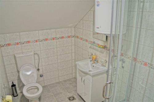 Ванная комната в Central Apartment