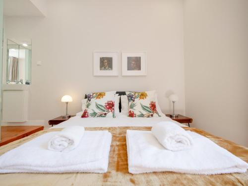 Fanqueiros 196 - Center City Apt