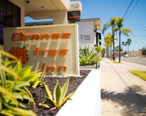Фотография из галереи Orange Tree Inn в Санта-Барбаре