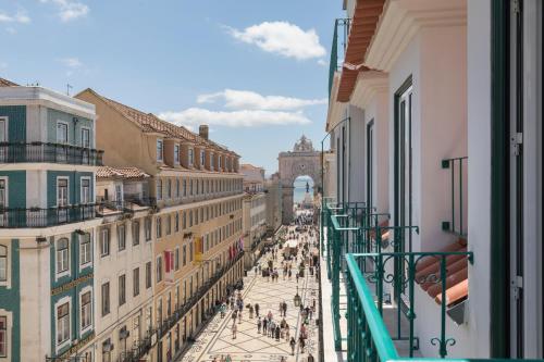 Charming 2 Bedroom Apartment in Baixa Chiado