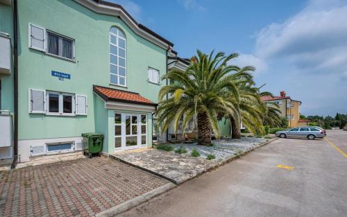RIVA house with apartment – Photos 2