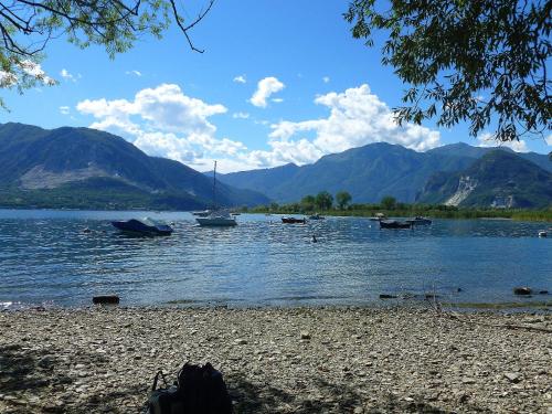 Foto da galeria de La Locanda Al Lago em Verbania