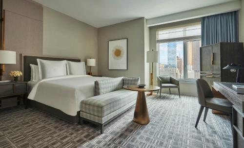 Four Seasons Hotel New York Downtown Image