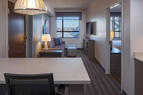 Hyatt House Indianapolis Downtown Image