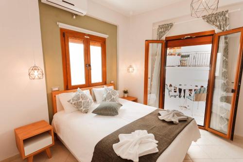 Alekas Parga Apartments