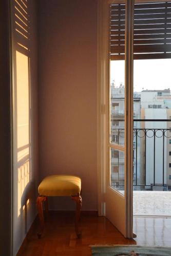 Vintage, spacious apartment in the heart of Athens!