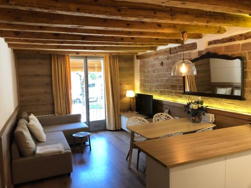 Η κουζίνα ή μικρή κουζίνα στο Apartament Piteus Centre