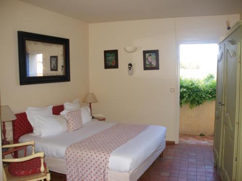 Gallery image of Auberge des Glycines in Porquerolles