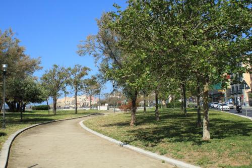 Η γειτονιά γύρω από ή μία γειτονιά κοντά σε αυτό το bed & breakfast