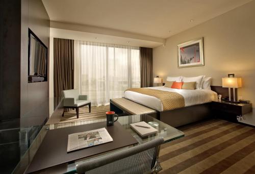 EB Hotel Miami Airport Image