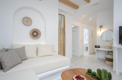 Smirida Suites