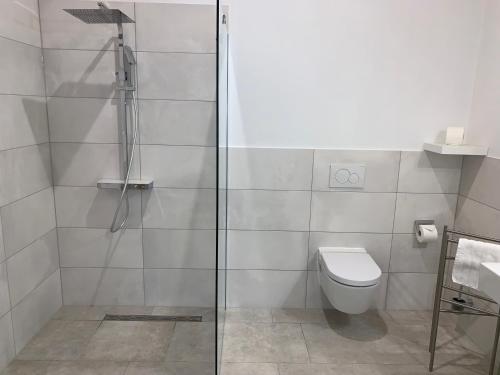 Bilik mandi di Gästezimmer & Appartement Elskop
