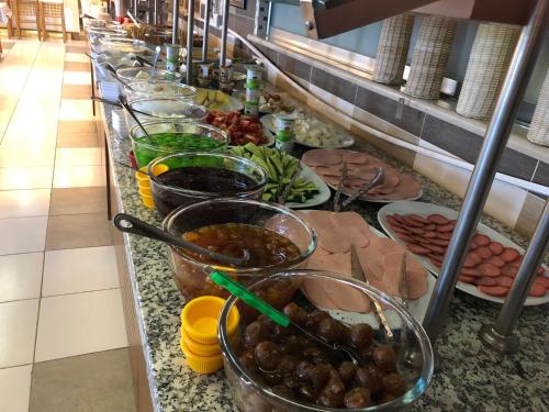 Mad på resortet eller i nærheden