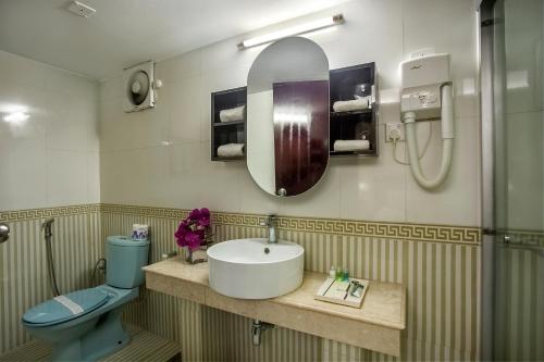Koupelna v ubytování Hotel Highgarden