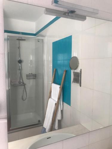 Koupelna v ubytování Villa c/ piscina próxima da praia