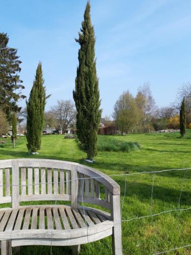 Un jardín fuera de RD Gîte