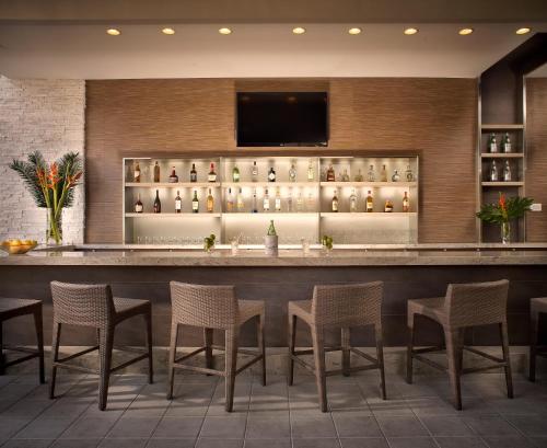 EB Hotel Miami Airport Image