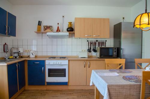 Kuchyň nebo kuchyňský kout v ubytování Ferienwohnung Bad Münder