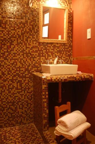 Un baño de Miraluna Bodega Boutique