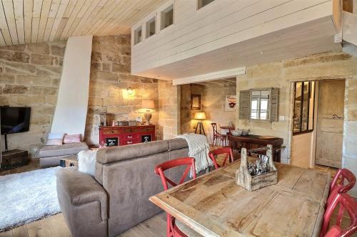 Photo de la galerie de l'établissement DUPLEX CENTRE HISTORIQUE UZES, à Uzès