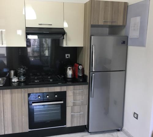 Una cocina o zona de cocina en Appartement les pieds dans l'eau WELCOME STAY