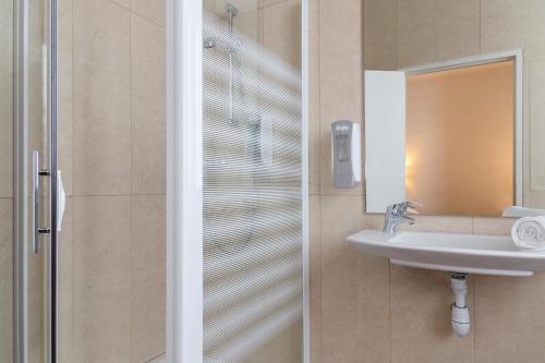 The Originals City, Hôtel Astoria Vatican, Lourdes (Inter-Hotel)