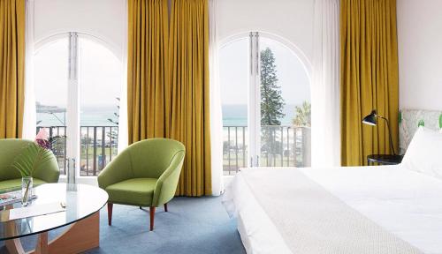 Postel nebo postele na pokoji v ubytování Hotel Ravesis