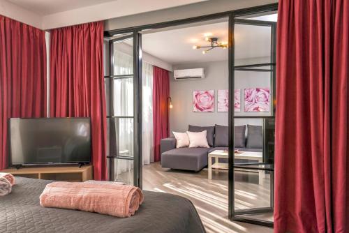 ROSÉ one bedroom designer apartment in city centre by Flat Mаnager