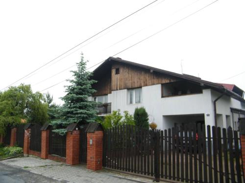 POKOJE GOŚCINNE U JANUSZA