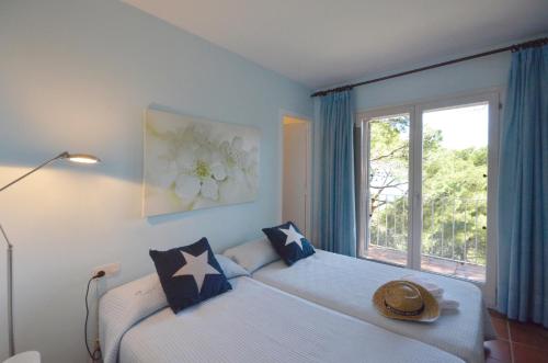 En eller flere senge i et værelse på VILLA MEDITERRANEO - REF. 249