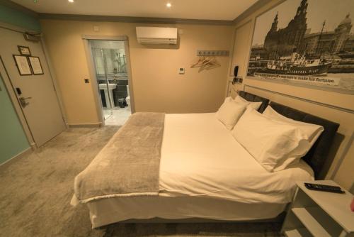 Central Station Hotel Liverpool Image