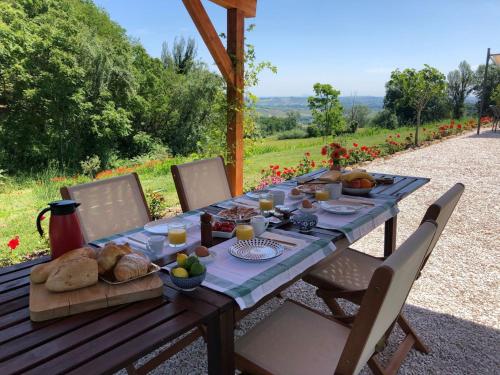 Photo de la galerie de l'établissement B&B Casa Cuccagna, à Fratte Rosa