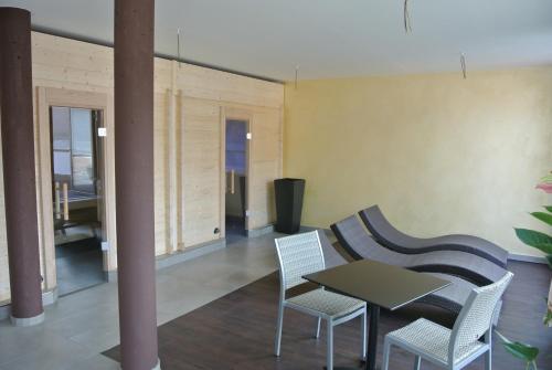 Posezení v ubytování Hotel zur Krone