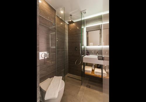 Koupelna v ubytování Epavli Boutique Hotel
