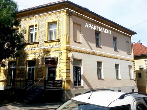 Central Apartment 8200 Veszprém, Virág Benedek u. 2. I. em. 2 kép - 3