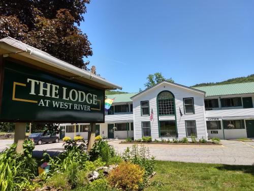 Fotografie z fotogalerie ubytování The Lodge at West River v destinaci Newfane