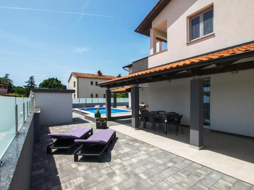 4 Stars Apartments-Pikula
