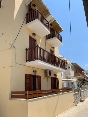 Ifigenia Apartments