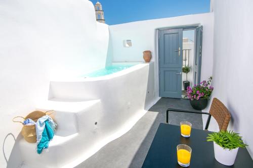 Gallery image of Demeter Cave House - Luxury Adults Only Cave House in Pyrgos