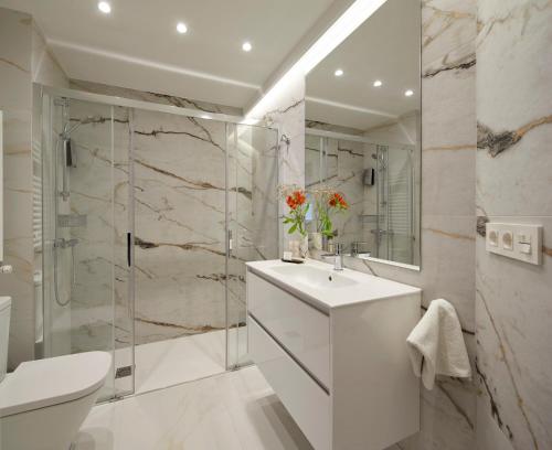 Nafarroa Plaza by FeelFree Rentals