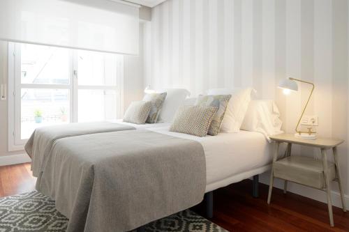Nafarroa Plaza by FeelFree Rentals