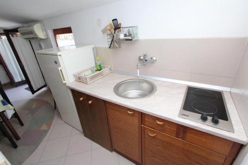 Apartments Lora