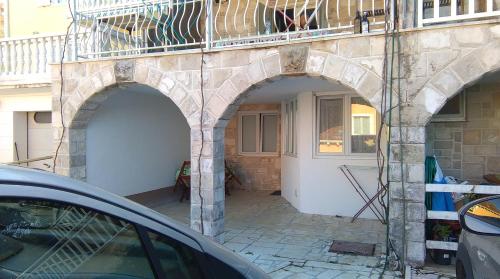 Gambar di galeri bagi Apartments Lončarević di Slano