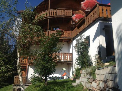 Gallery image of Gasthof Meierei in Carezza al Lago