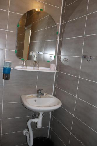 Koupelna v ubytování Hotel u Nádraží Lanžhot